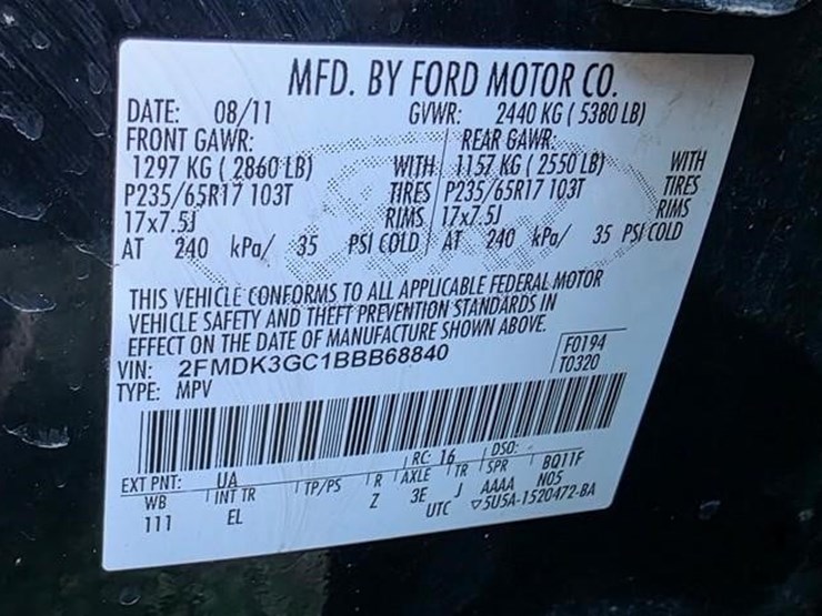 2011-ford-edge-se-image-5