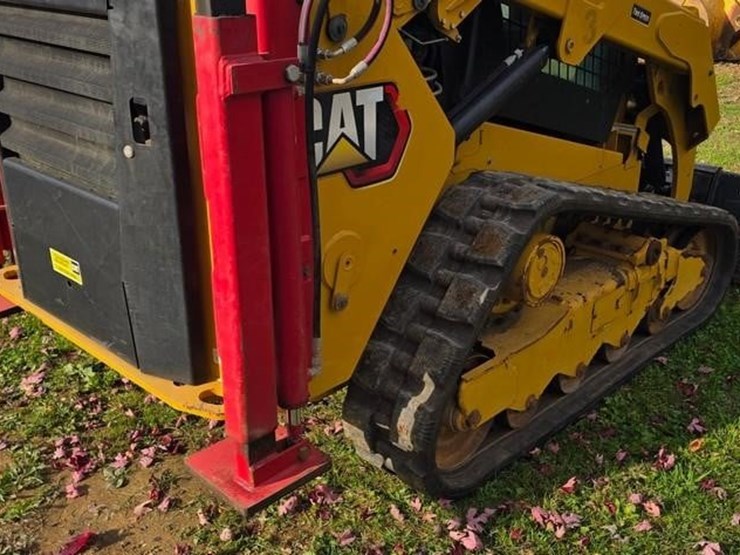 2019-caterpillar-259d3-image-18