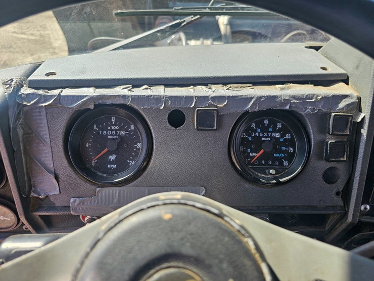 #15804-•-1998-mack-rd688s-dump-truck-image-139