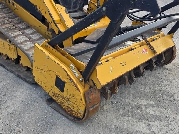 2019-caterpillar-299d2-xhp-image-6