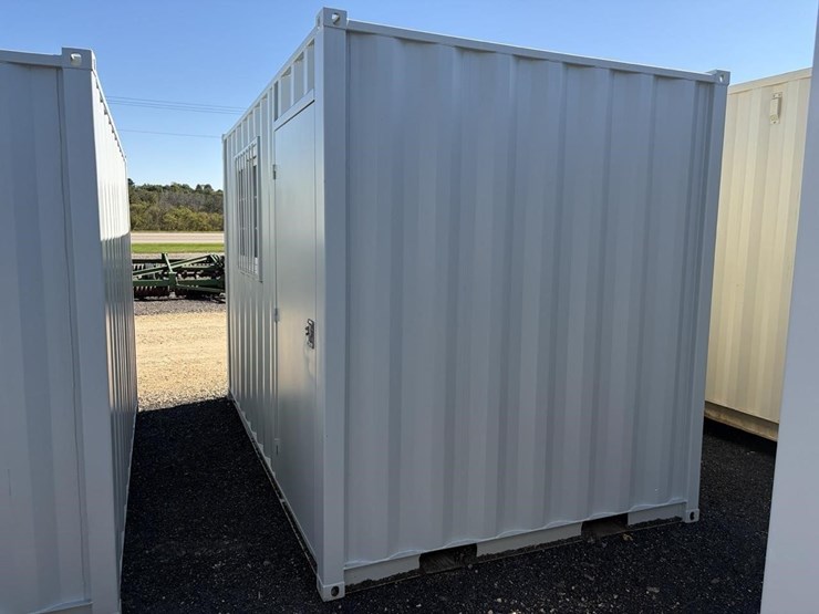 620-cubic-foot-storage-container-image-3