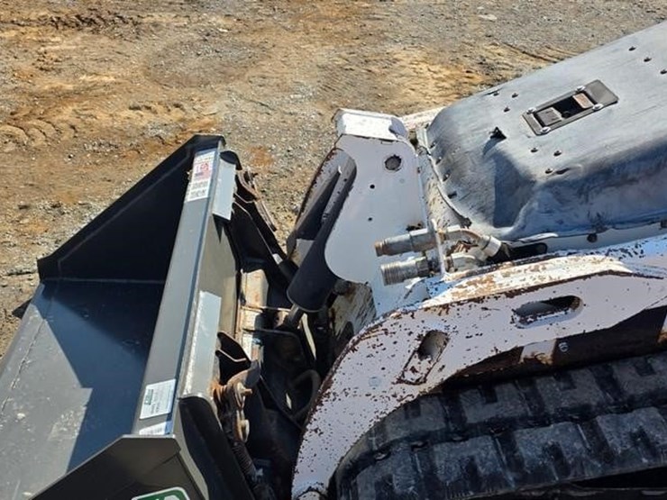 2014-bobcat-mt55-image-9