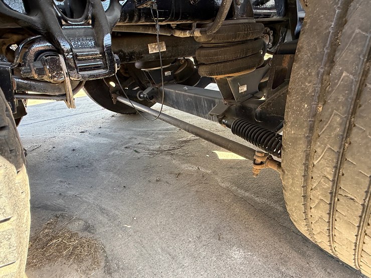 2020-kenworth-t370-image-6