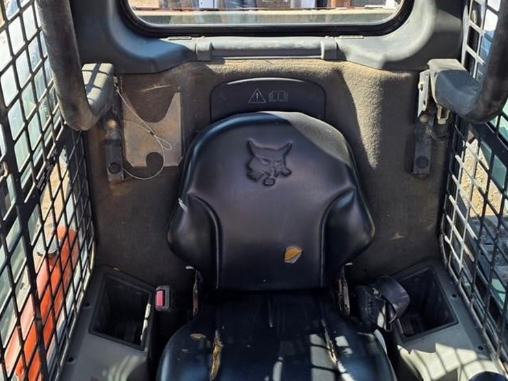 2016-bobcat-t650-image-47