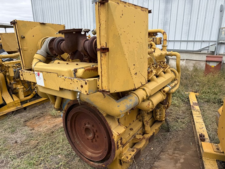 caterpillar-d379-image-5