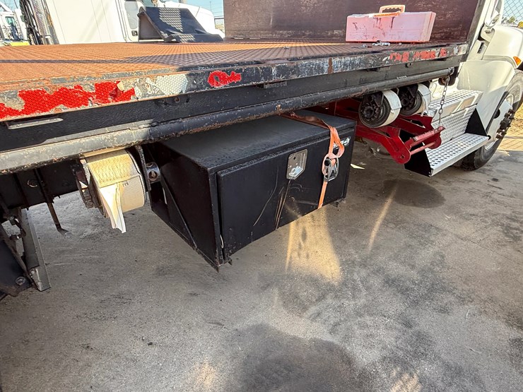 2020-kenworth-t370-image-8
