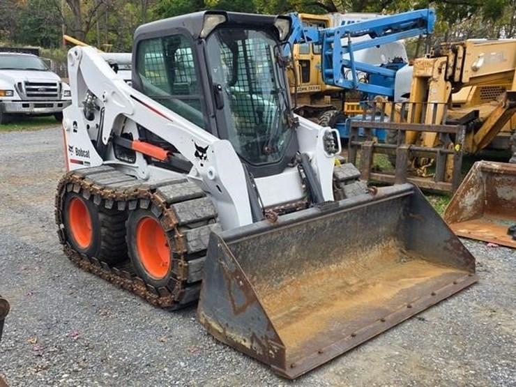 2012-bobcat-s650-image-2