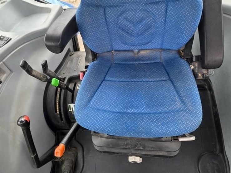 new-holland-t5040-image-55