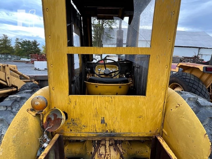 massey-ferguson-3165-image-35