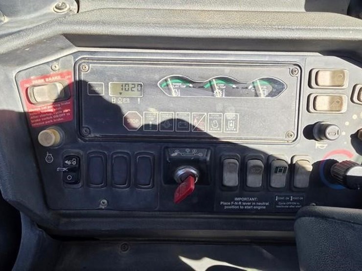 2006-deere-310sg-image-82