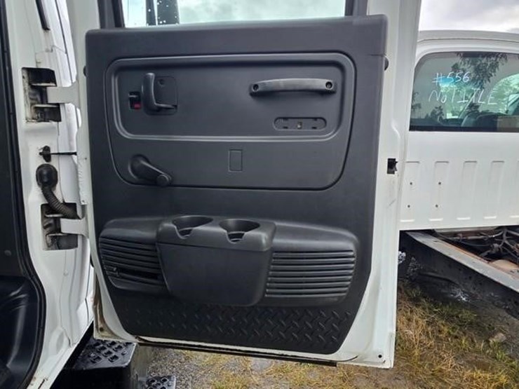 2007-gmc-topkick-c8500-image-43