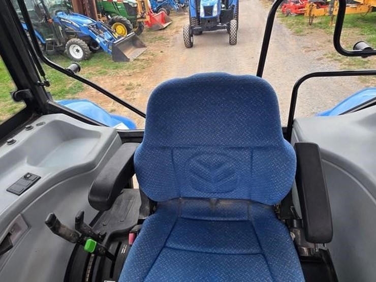 new-holland-t5040-image-56