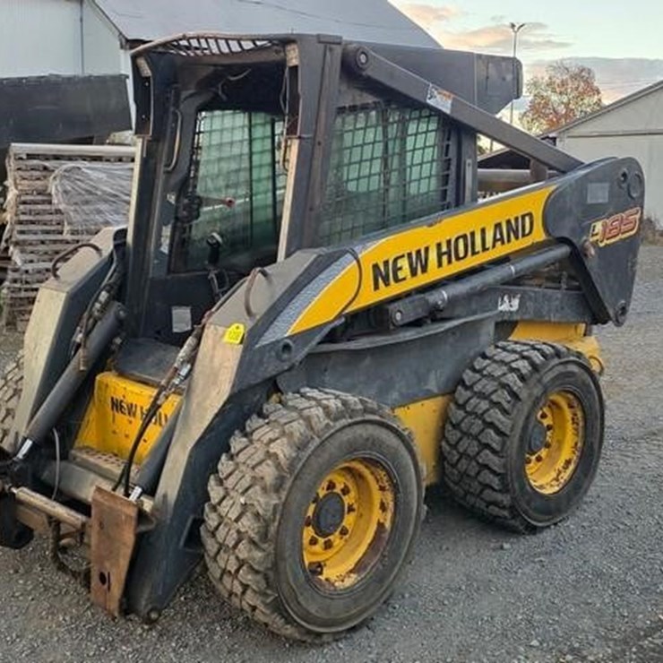 2007 NEW HOLLAND L185