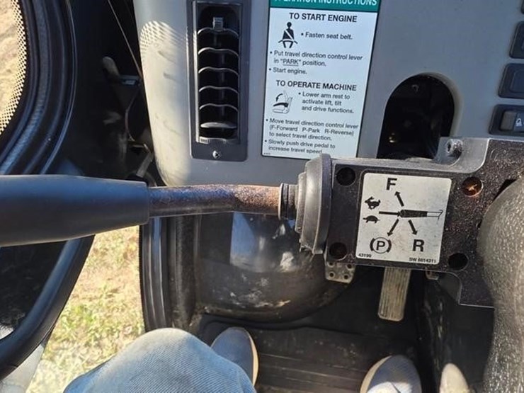 2010-bobcat-toolcat-5600-image-69