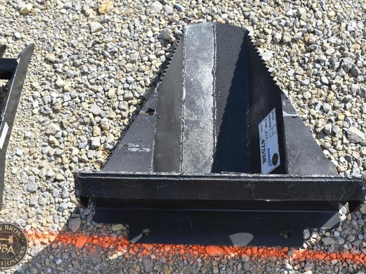 kit-containers-mini-skid-steer-tree-spade-attachment-47538-image-2