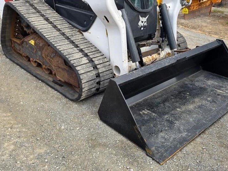 2021-bobcat-t76-image-6