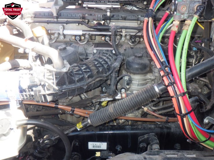 2024-freightliner-cascadia-126-image-23