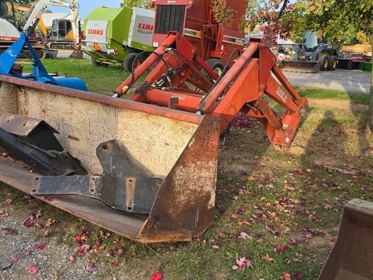 case-ih-l300-image-1