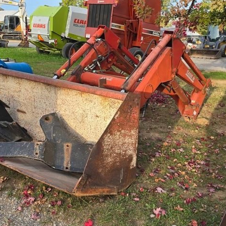 CASE IH L300