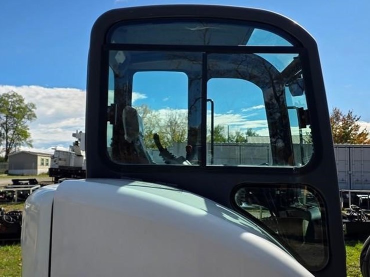 2008-bobcat-430hag-image-30