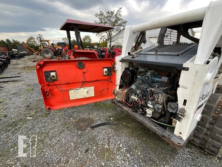 2010-bobcat-t650-image-23
