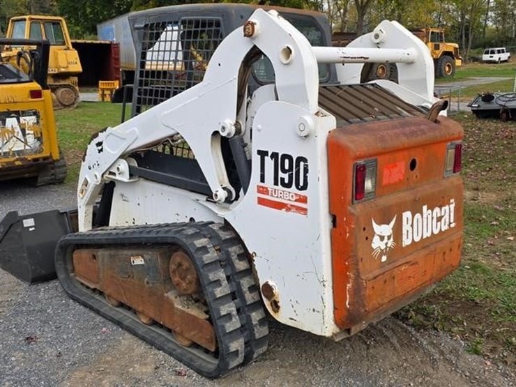 bobcat-t190-image-3