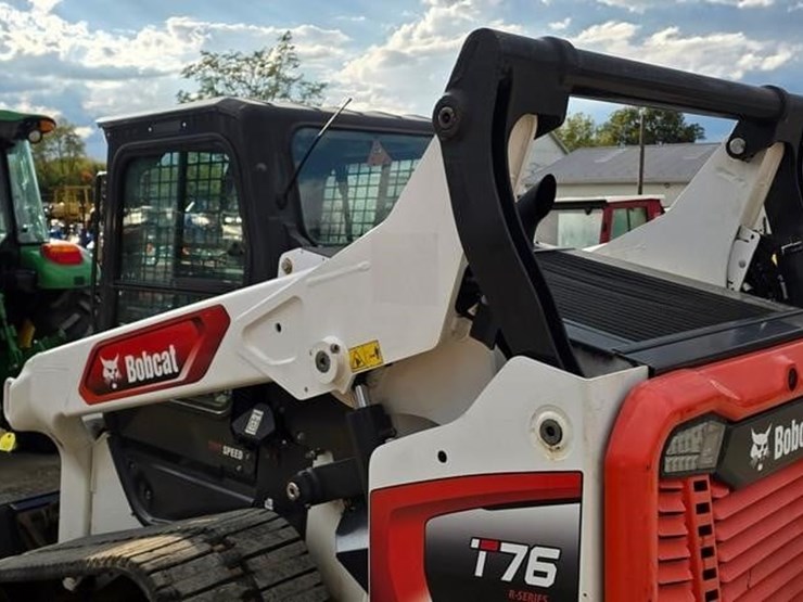 2021-bobcat-t76-image-23