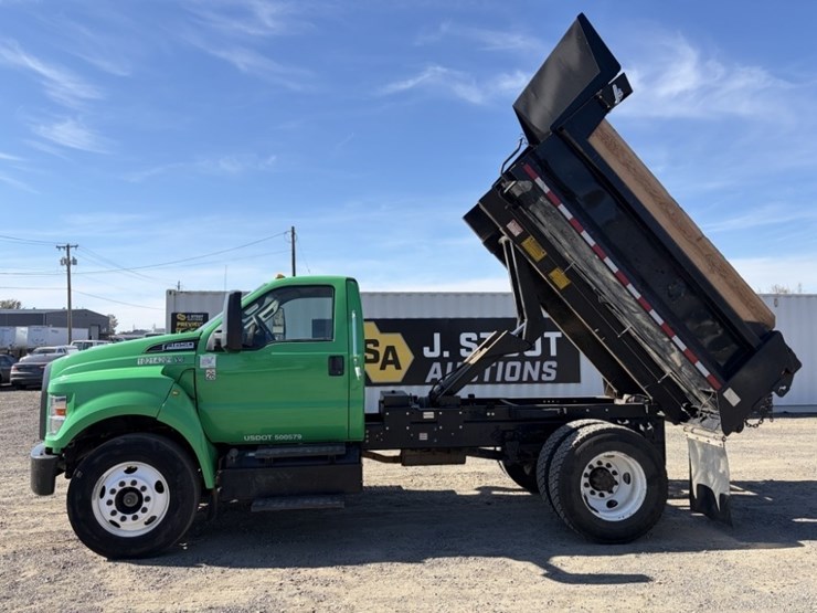 2019-ford-f650-s/a-dump-truck-image-36