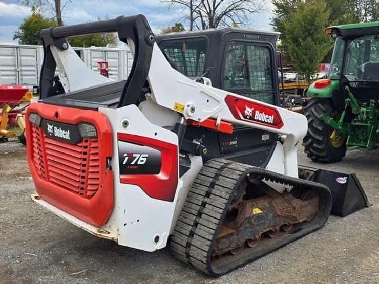 2021-bobcat-t76-image-4