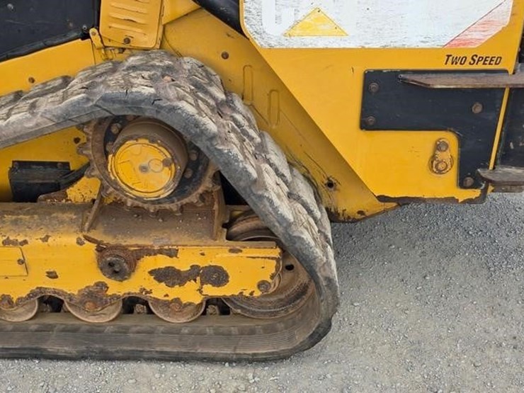 2019-caterpillar-299d2-xhp-image-23