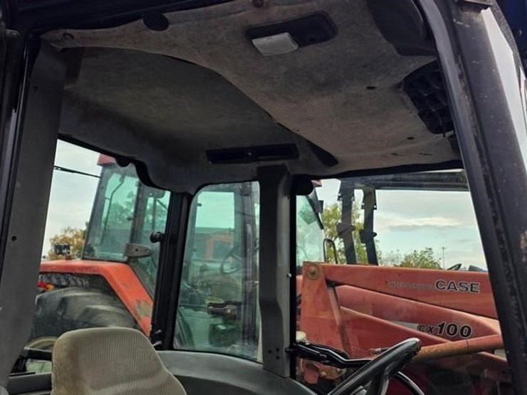 new-holland-tn65d-image-39