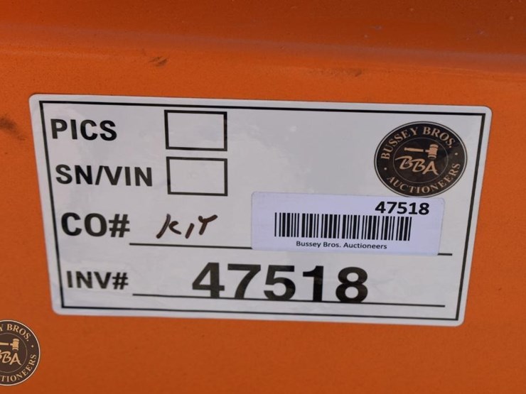 kit-containers-skid-steer-pull-back-snow-pusher-47518-image-5