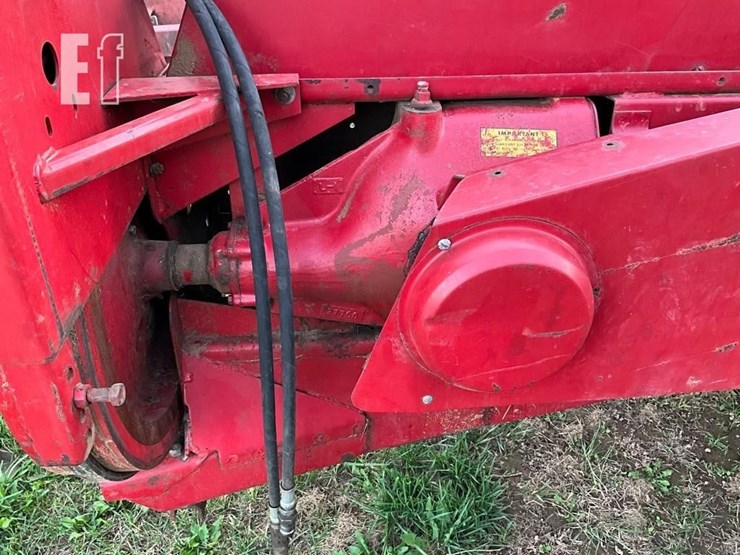new-holland-hayliner-273-image-6