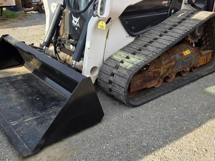 2021-bobcat-t76-image-34