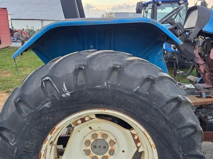 new-holland-ts110-image-14