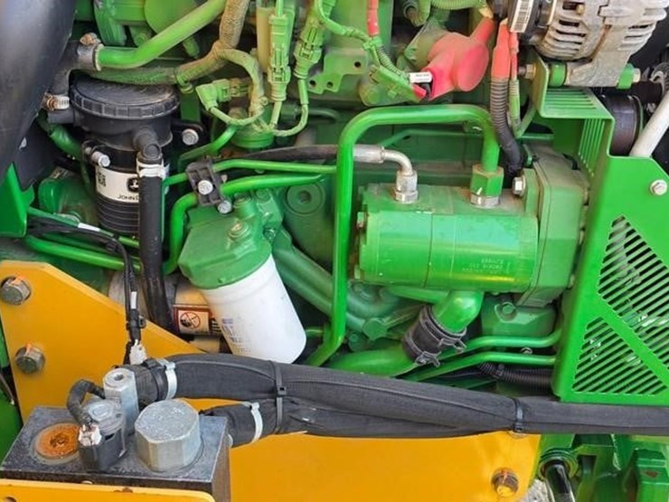 2019-john-deere-5100e-image-54