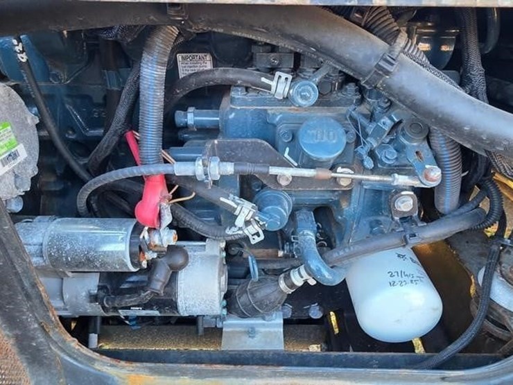 2010-bobcat-toolcat-5600-image-52