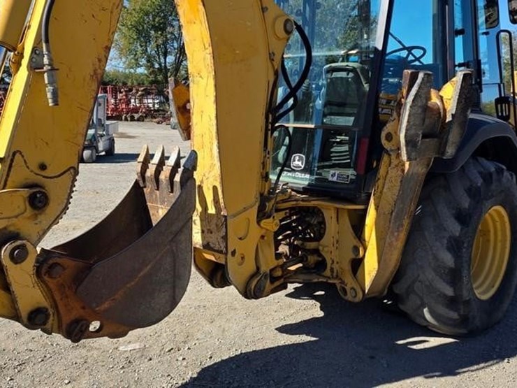 2006-deere-310sg-image-28