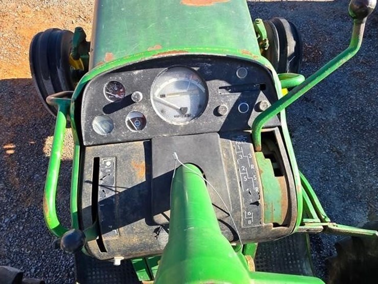 1972-john-deere-2520-image-37