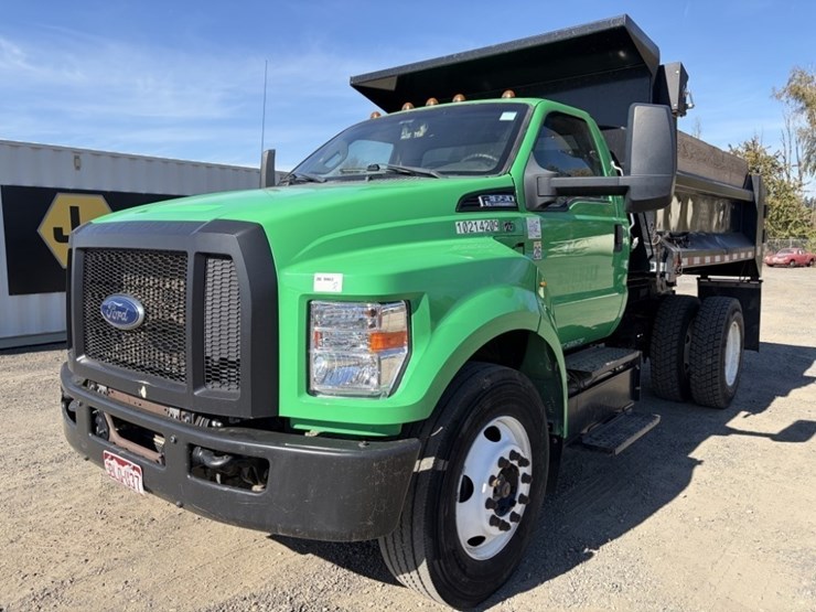 2019-ford-f650-s/a-dump-truck-image-1