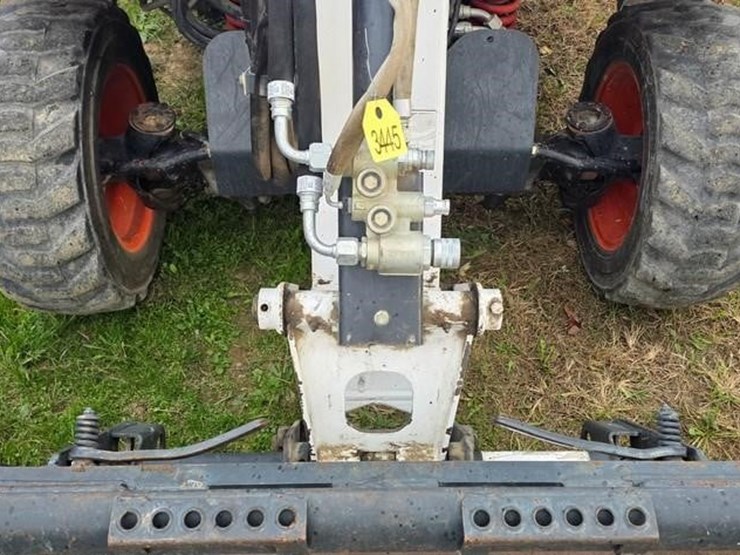 2003-bobcat-toolcat-5600-image-34