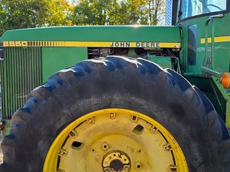 john-deere-8850-image-44