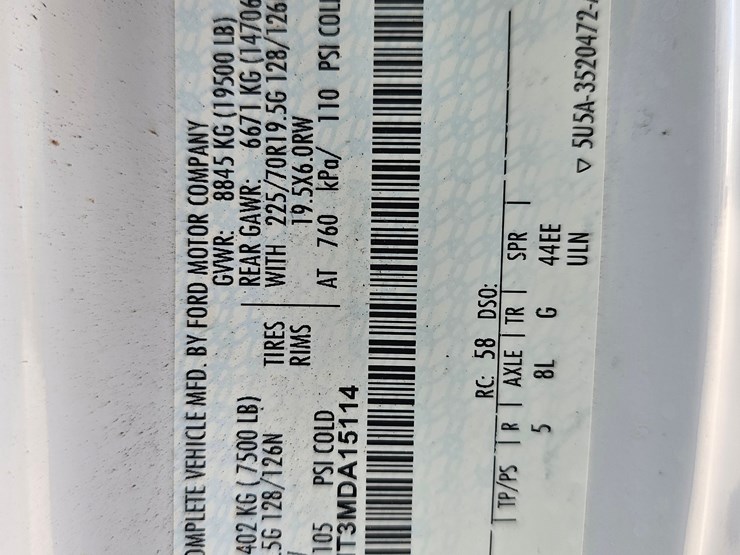 2021-ford-f550-image-9