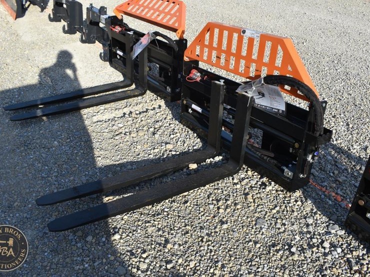 wolverine-pallet-fork-attachment-47488-image-3