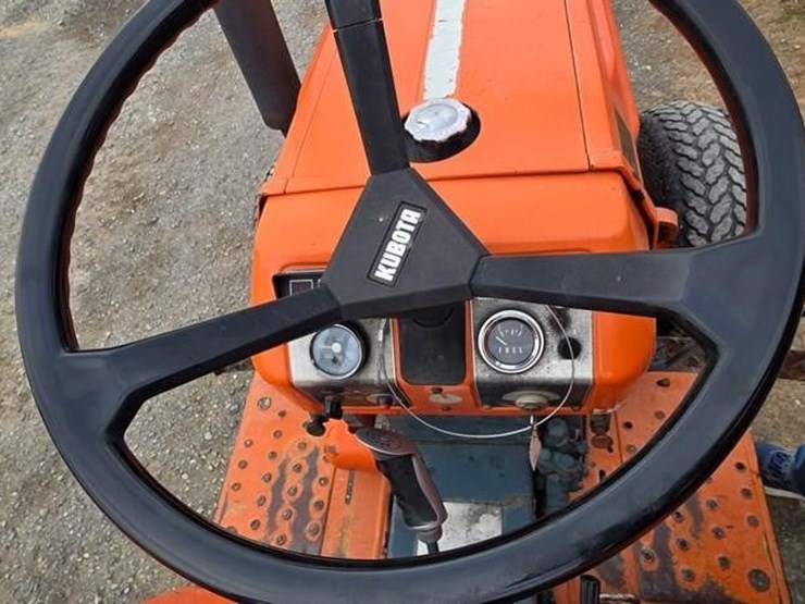 kubota-b8200-image-42