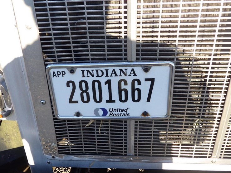 1995-peterbilt-357-image-10
