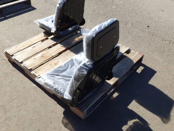 waterproof-equipment-seat-image-2