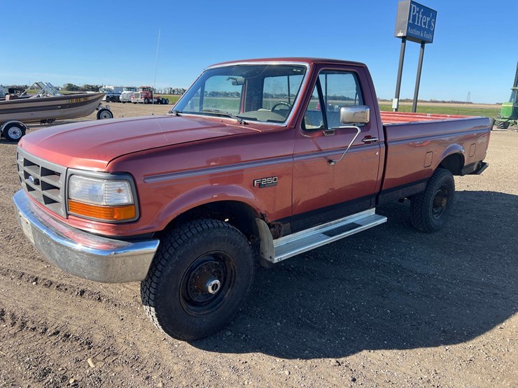 1994-ford-pickup-image-1