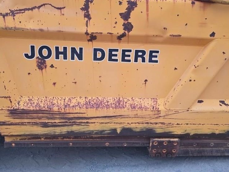 1984-deere-762a-image-27