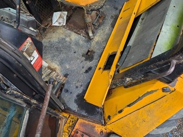 deere-710b-image-56